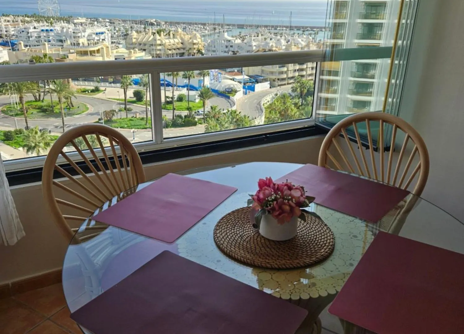 בנאלמדנה Apartamento En Primera Linea 0*,